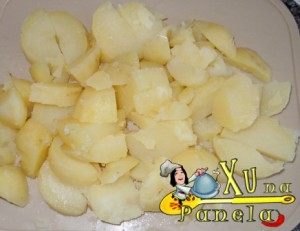 batatas cozidas e picadas